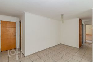 Image 1 - 869900