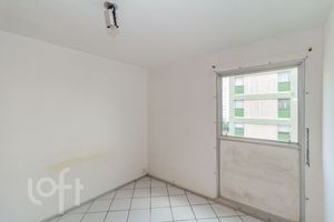Image 7 - 869900