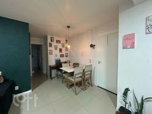 Image 1 - 869909