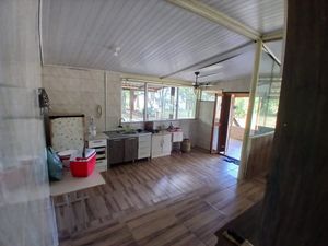 Image 15 - 869910