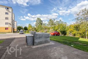 Image 15 - 869912