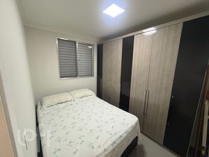 Image 8 - 869915