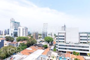 Image 27 - 869921