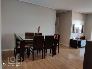 Image 4 - 869923