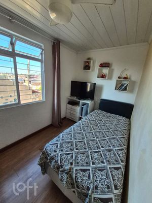 Image 9 - 869941