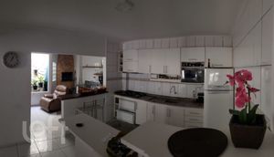 Image 14 - 869942