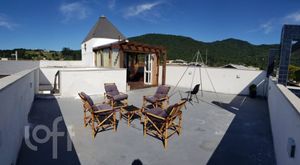 Image 21 - 869942