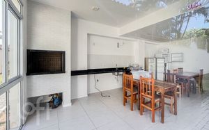 Image 22 - 869946