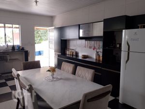 Image 3 - 869947