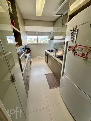 Image 8 - 869949