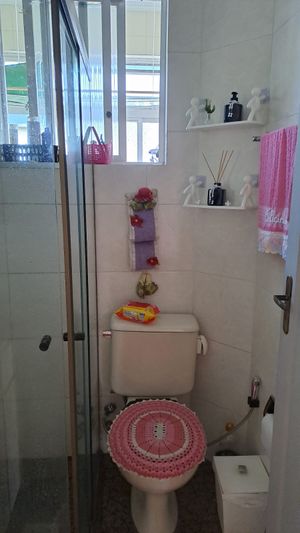 Image 10 - 869950