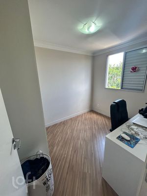 Image 3 - 869952