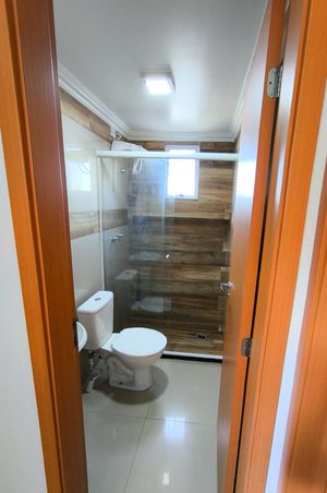 Image 19 - 869954