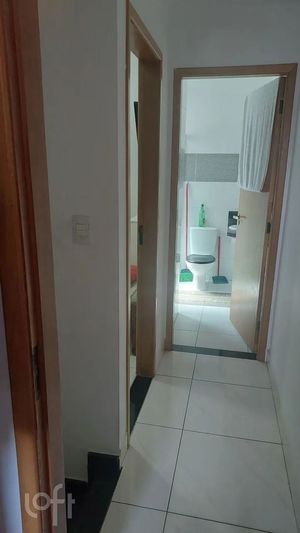 Image 11 - 869956