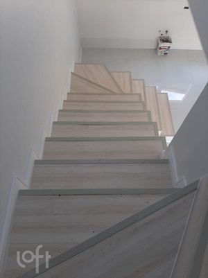 Image 10 - 869972