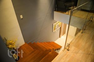 Image 11 - 869974