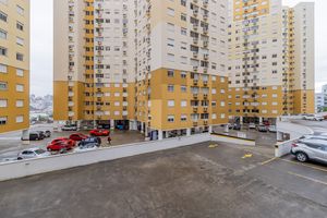 Image 14 - 869982