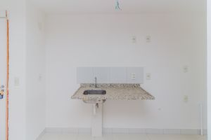 Image 17 - 869999