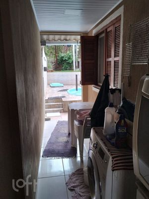 Image 5 - 870005