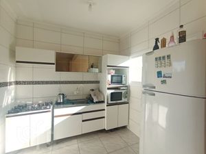 Image 3 - 870006