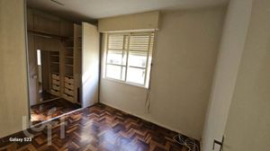 Image 16 - 870018