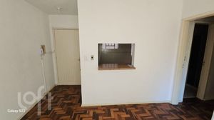 Image 2 - 870018
