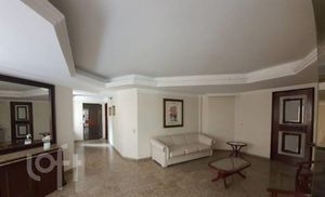Image 17 - 870023