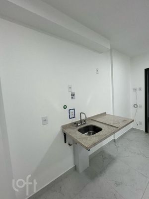 Image 1 - 870029