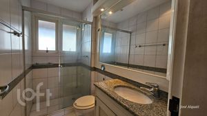Image 60 - 870031
