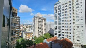 Image 61 - 870031