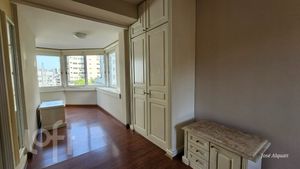 Image 34 - 870031