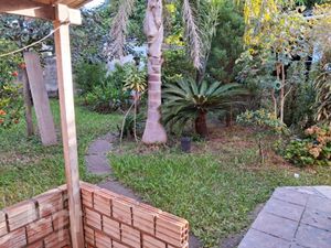 Image 12 - 870042