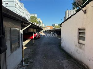 Image 3 - 870043