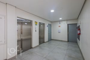 Image 17 - 870065