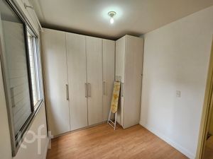 Image 8 - 870109