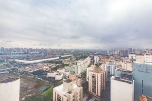 Image 15 - 870117