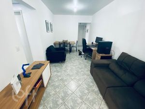 Image 19 - 870119