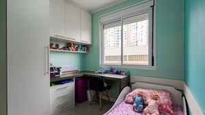 Image 17 - 870123