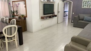 Image 31 - 870127
