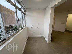 Image 8 - 870131