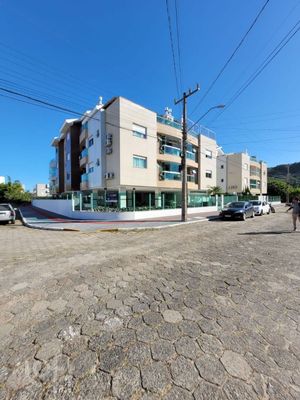 Image 1 - 870133