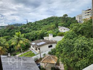 Image 24 - 870150