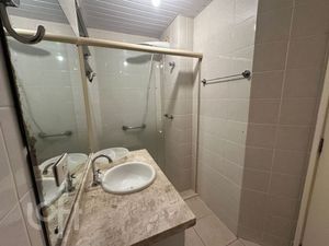 Image 8 - 870151