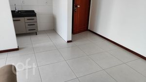 Image 4 - 870152