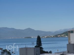 Image 7 - 870236