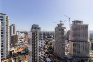 Image 19 - 870255
