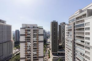 Image 22 - 870255