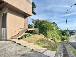 Image 1 - 870265