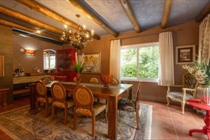 Image 9 - 870292