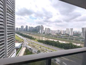 Image 9 - 870304